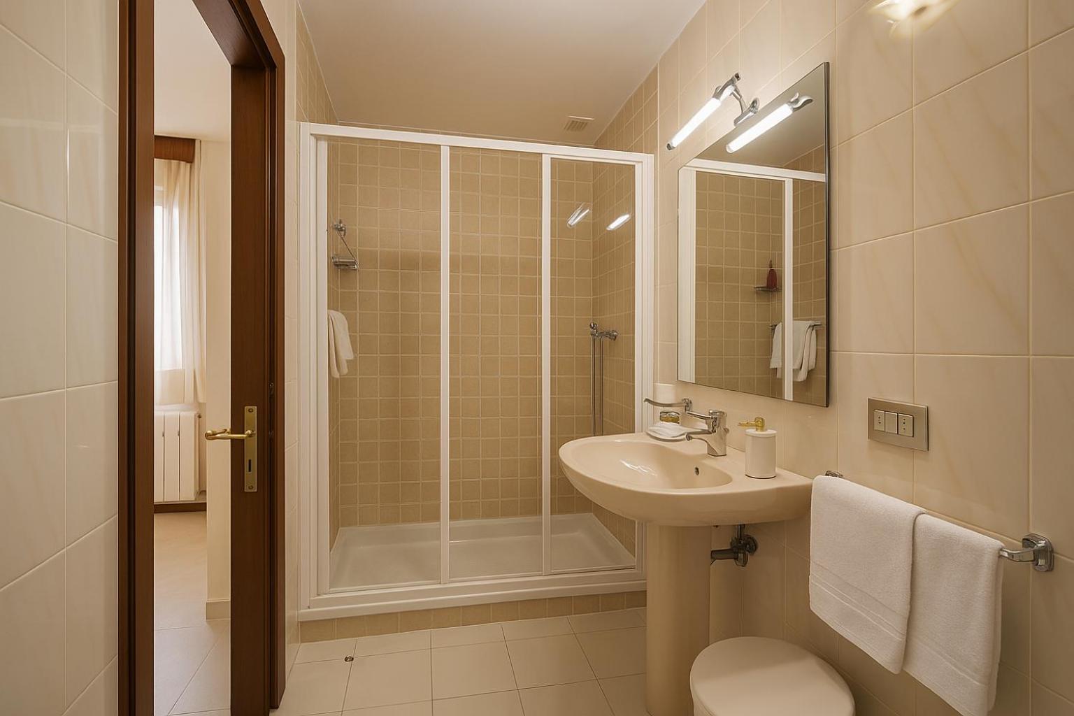 Elara Hotell Viveiro Exteriör bild